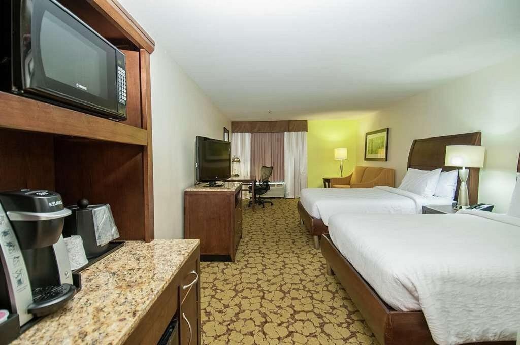 Wyndham Garden New Orleans Airport Hotel Kenner Exterior photo