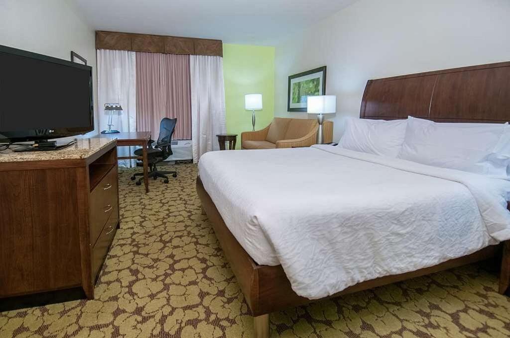 Wyndham Garden New Orleans Airport Hotel Kenner Exterior photo